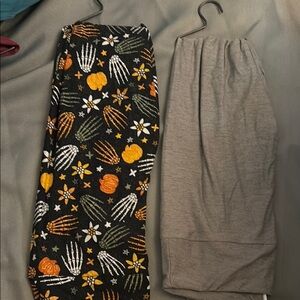 Colorful Skeleton and Pumpkin Print one size leggings